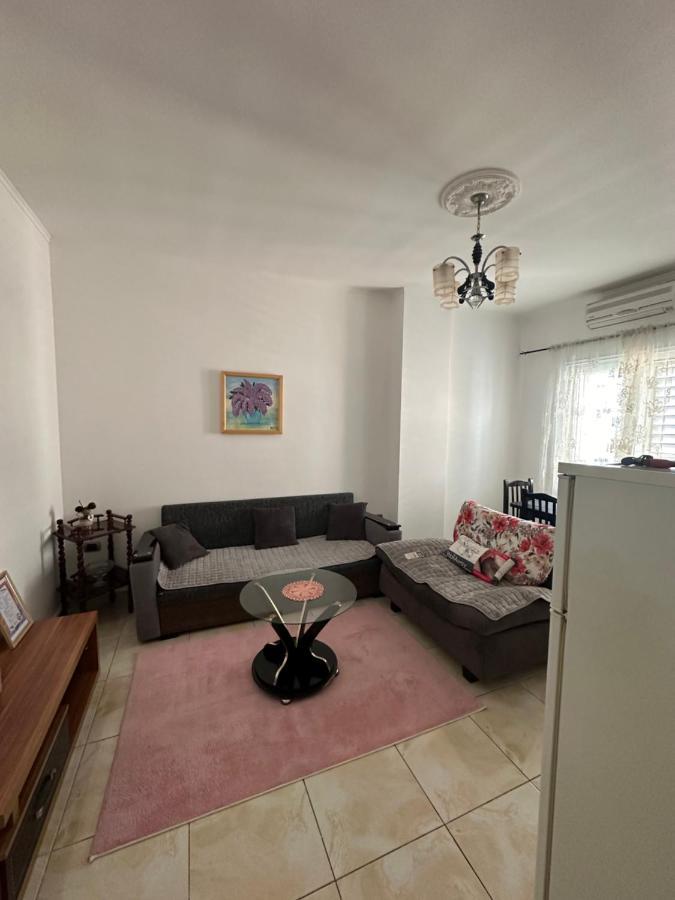 Sleepin Shkoder II Apartment Bagian luar foto