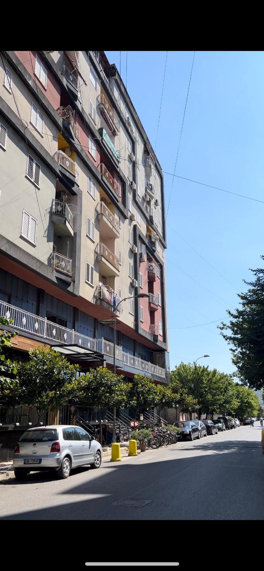 Sleepin Shkoder II Apartment Bagian luar foto