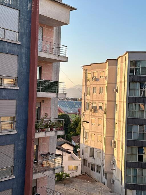 Sleepin Shkoder II Apartment Bagian luar foto